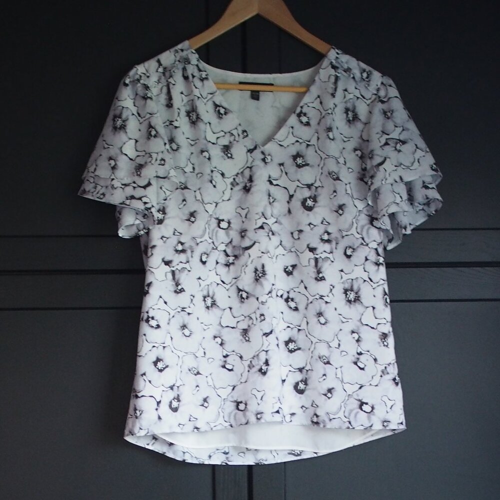 Banana Republic | Waterfall Sleeve V Neck Blouse